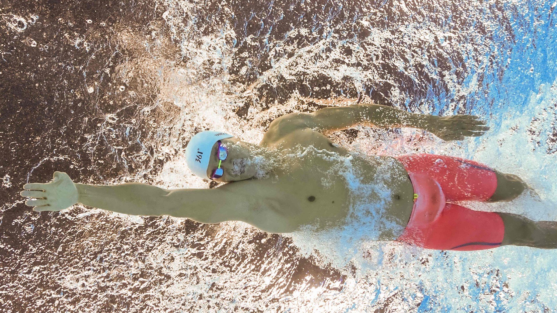 高校篮球实验班纳入数据统计与战术解读双模块,大学篮球试训