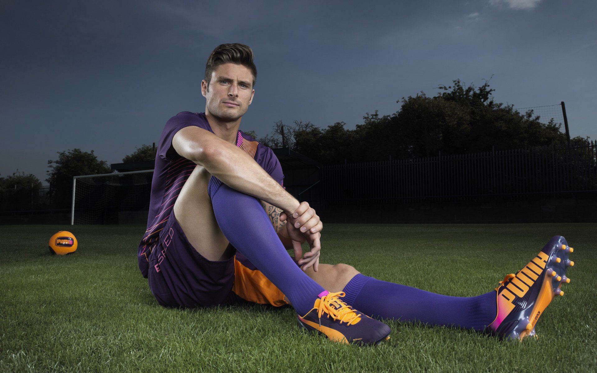 【比分追踪】近期最受关注的六场焦点比赛汇总，焦点球员组合包